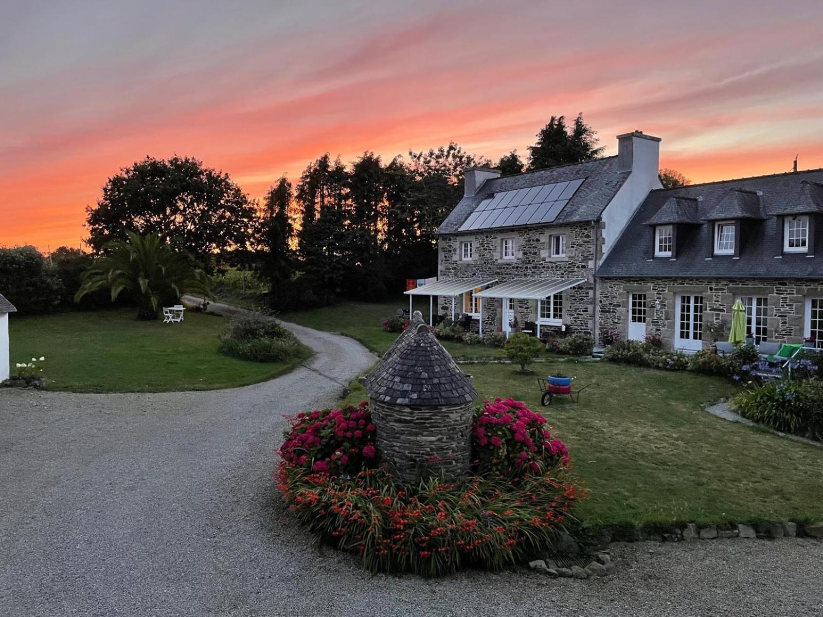 Lescoat-Le Petit Paradis Plestin-les-Grèves Eksteriør billede